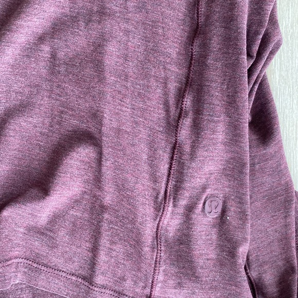 LULULEMON 5 YEAR BASIC TEE - Picture 2 of 2